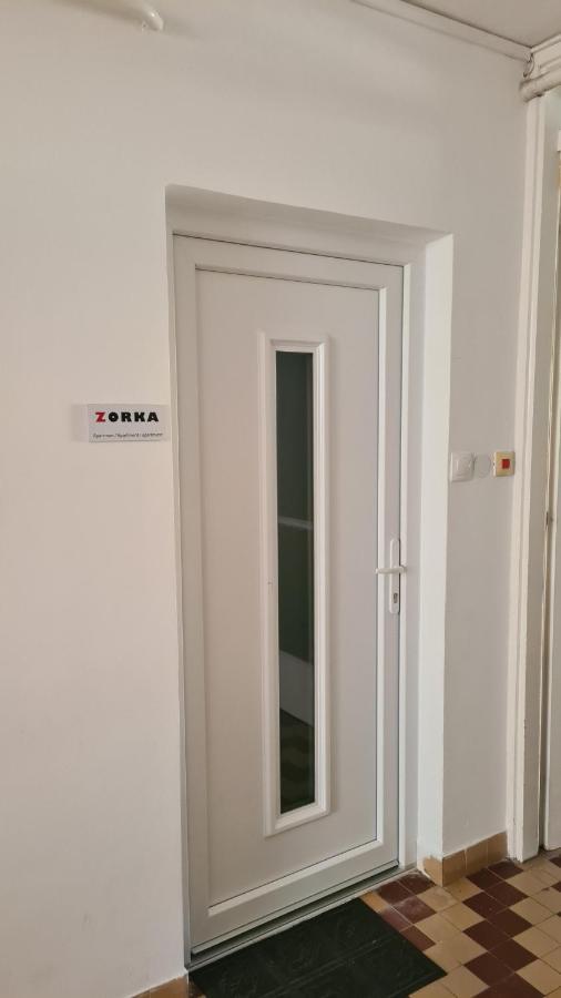 Zorka Apartman Apartment Кестели Екстериор снимка