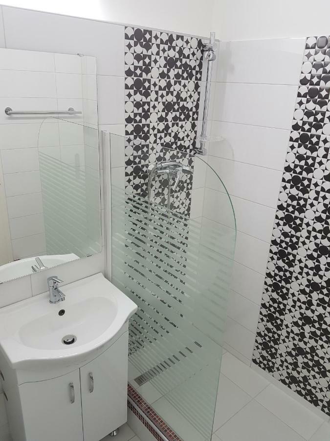 Zorka Apartman Apartment Кестели Екстериор снимка